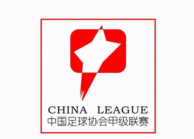 阿森纳1-0埃因霍温第50分钟，埃因霍温后场直塞，佩皮拿球观察一下分球，维特森跟上推射击中球门立柱内侧弹进球门！